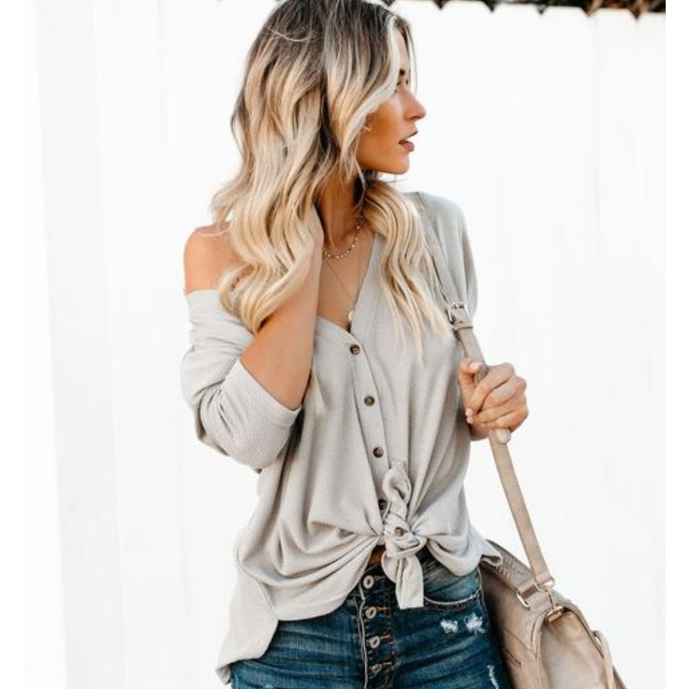 Vici MIRIAM BUTTON DOWN KNIT TOP - MATCHA GREY